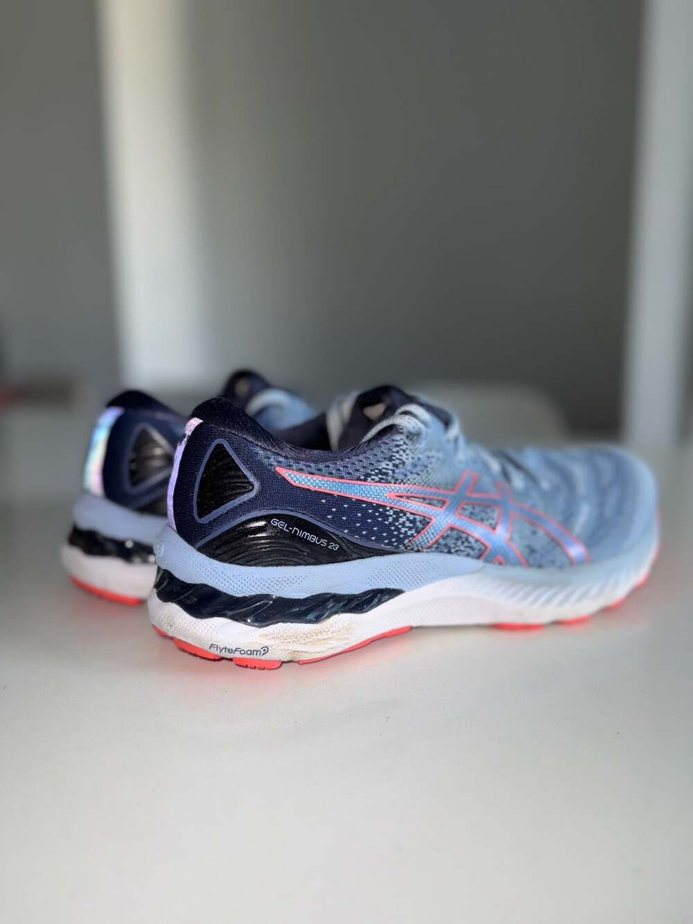 ASICS Gel-Nimbus 23 Women's Running Shoes Size 8 Blue Pink